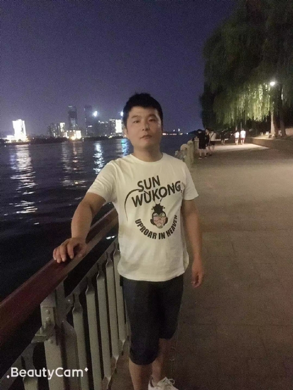 古月的第一张照片--合肥相亲服务中心