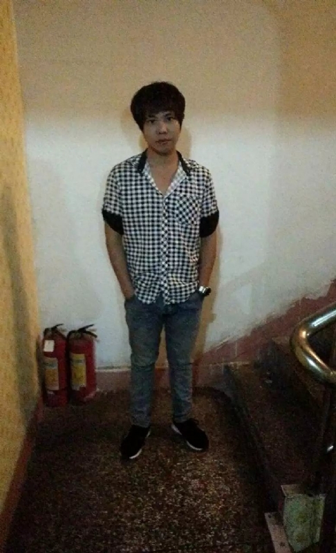 单身征婚的第一张照片--合肥相亲服务中心