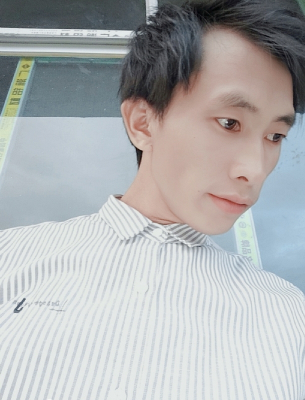 寻找下一个路口的第一张照片--合肥相亲服务中心