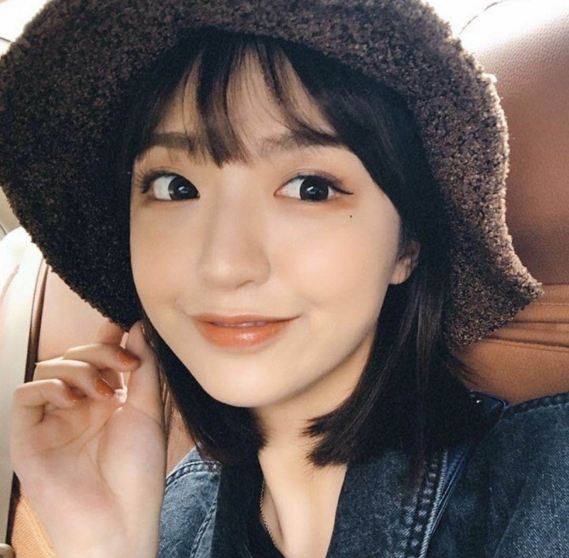 李雅容的第一张照片--合肥相亲服务中心