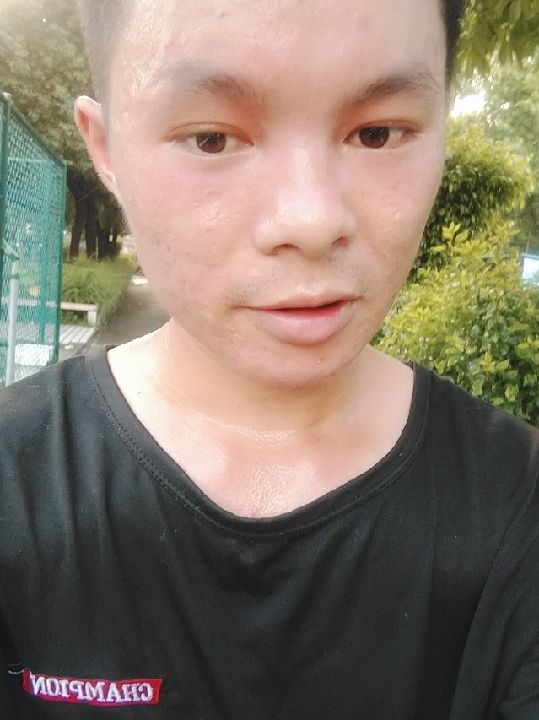 楠呐的第二张照片--合肥相亲服务中心