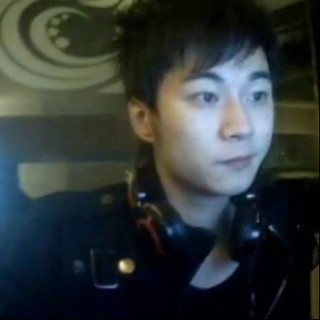 深夜人的第一张照片--合肥相亲服务中心