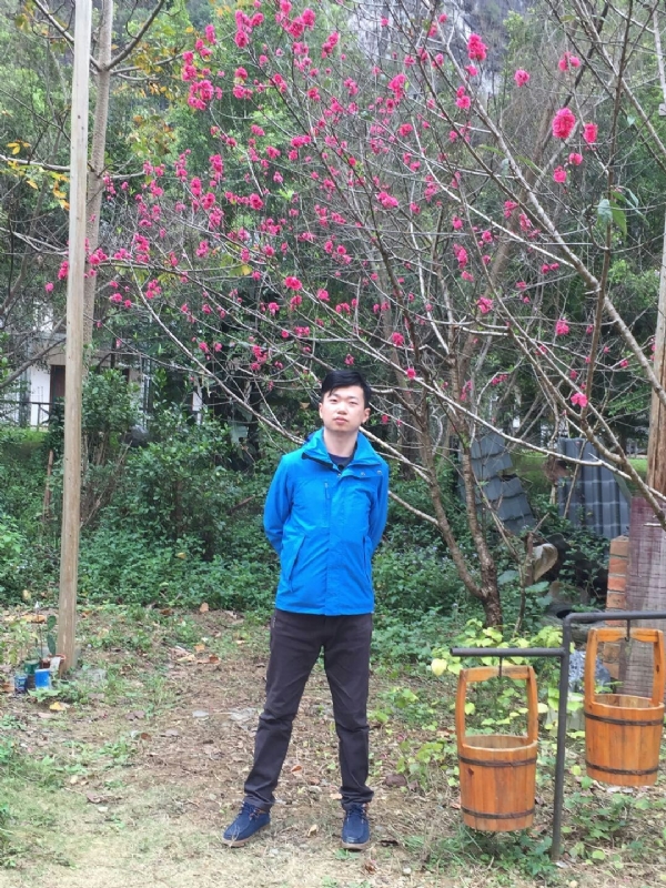 金生水起的第一张照片--合肥相亲服务中心