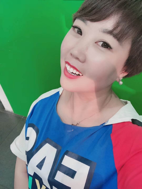 青青子衿的第一张照片--合肥相亲服务中心