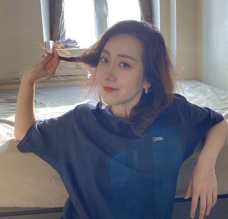 李雯雪的第一张照片--合肥相亲服务中心