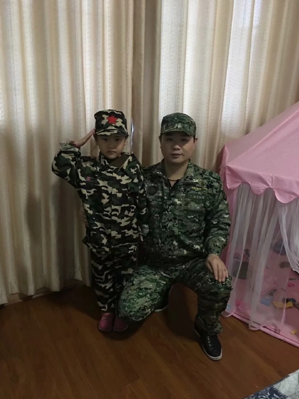 俗人的第一张照片--合肥相亲服务中心