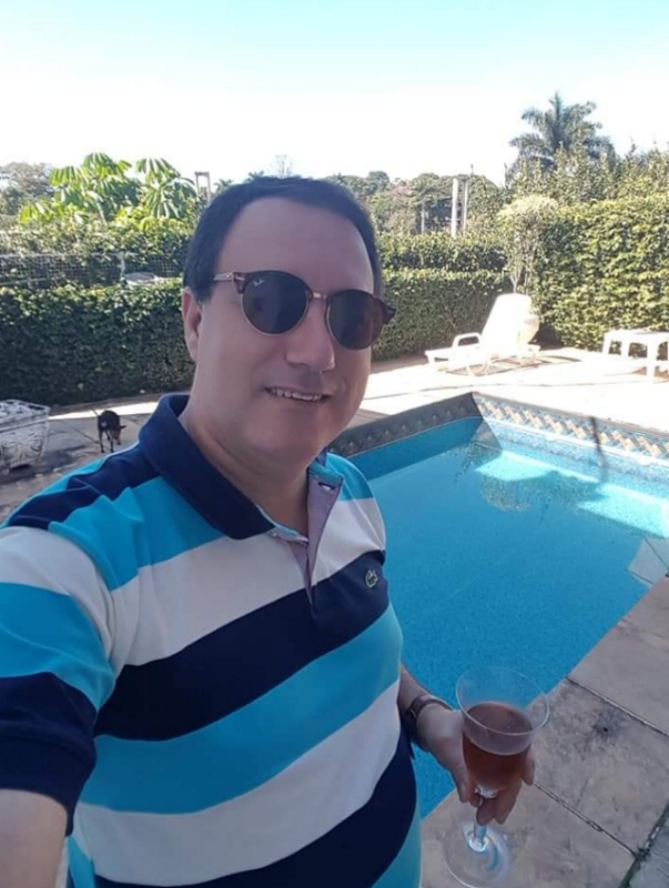 chengRobert的第一张照片--合肥相亲服务中心