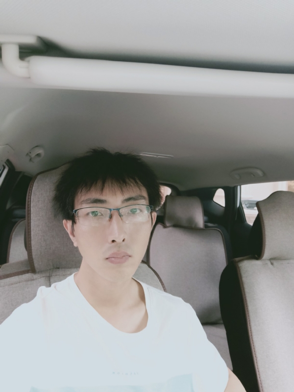 阳光大男孩的第一张照片--合肥相亲服务中心