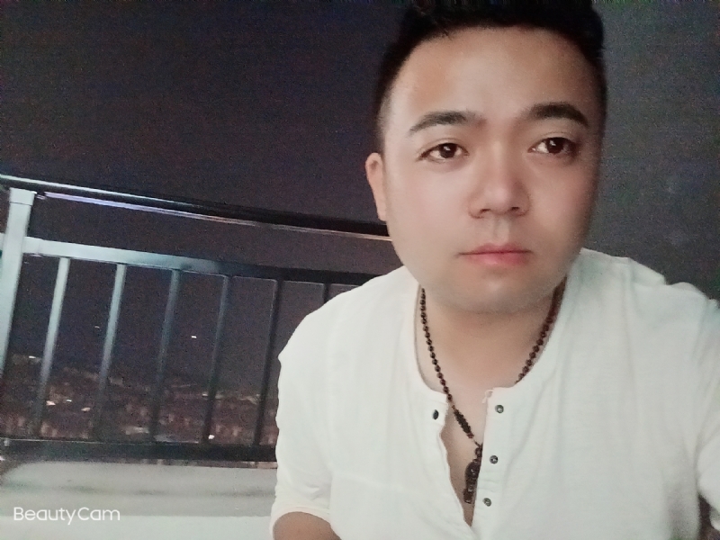 可么嗯哼的第一张照片--合肥相亲服务中心