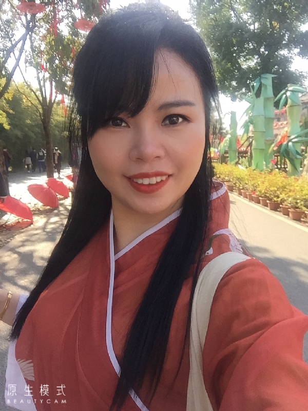 妮妮的第一张照片--合肥相亲服务中心