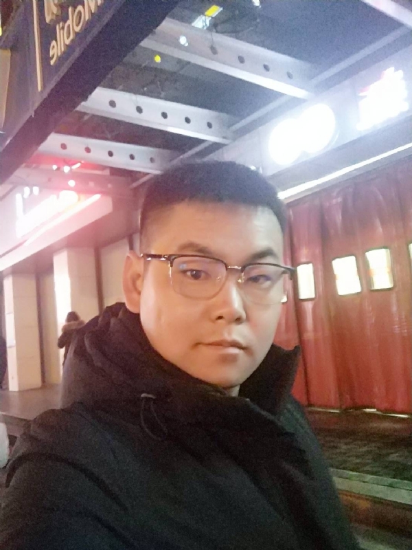 杜跃龙的第二张照片--合肥相亲服务中心