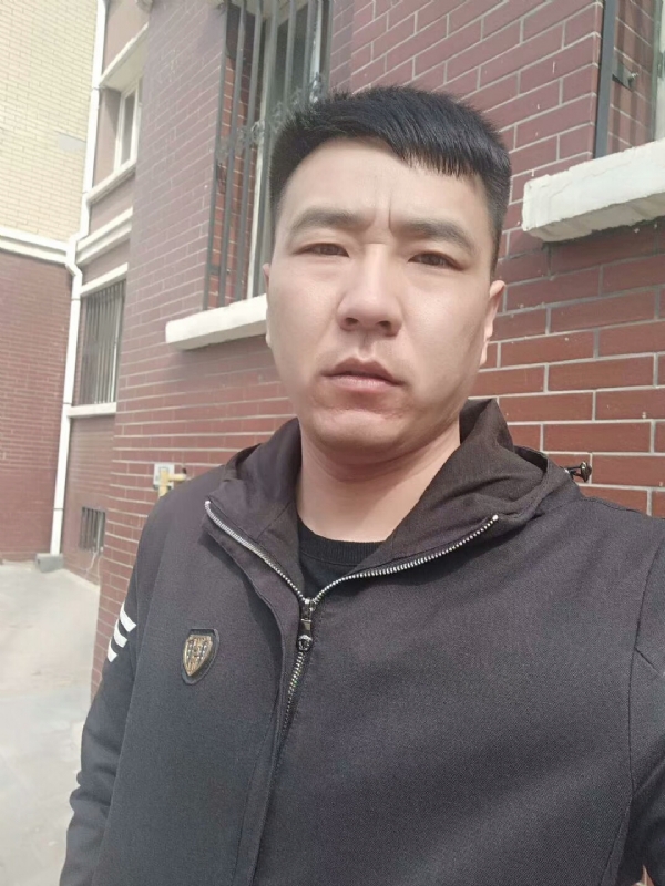 谁伴我闯荡的第一张照片--合肥相亲服务中心