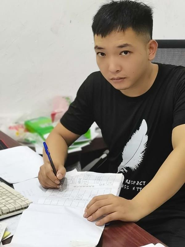 寻找另一伴的第一张照片--合肥相亲服务中心