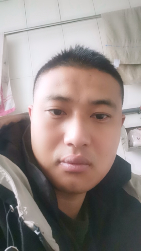 烟花再美不过瞬间的第一张照片--合肥相亲服务中心