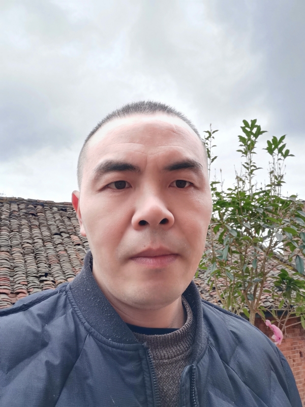 无悔的第一张照片--合肥相亲服务中心