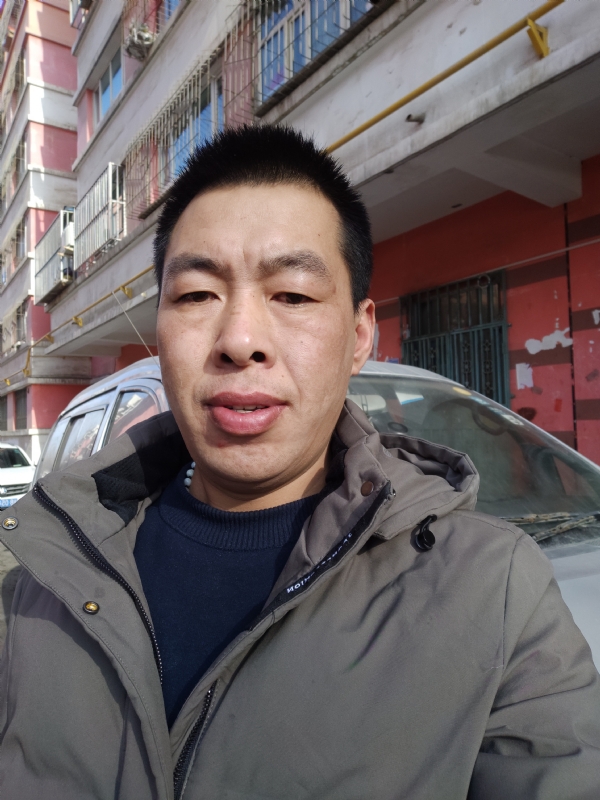 华哥的第一张照片--合肥相亲服务中心