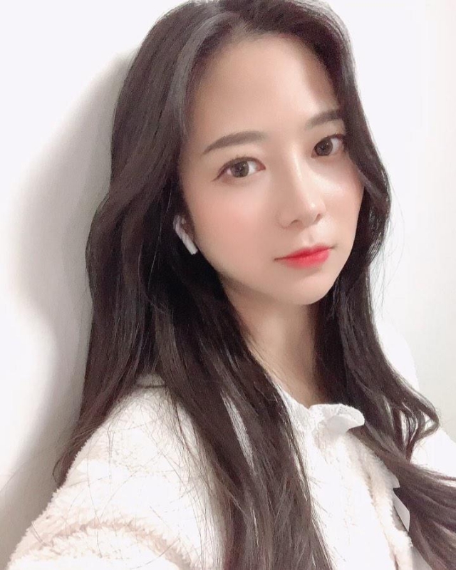 夢怡..的第一张照片--合肥相亲服务中心