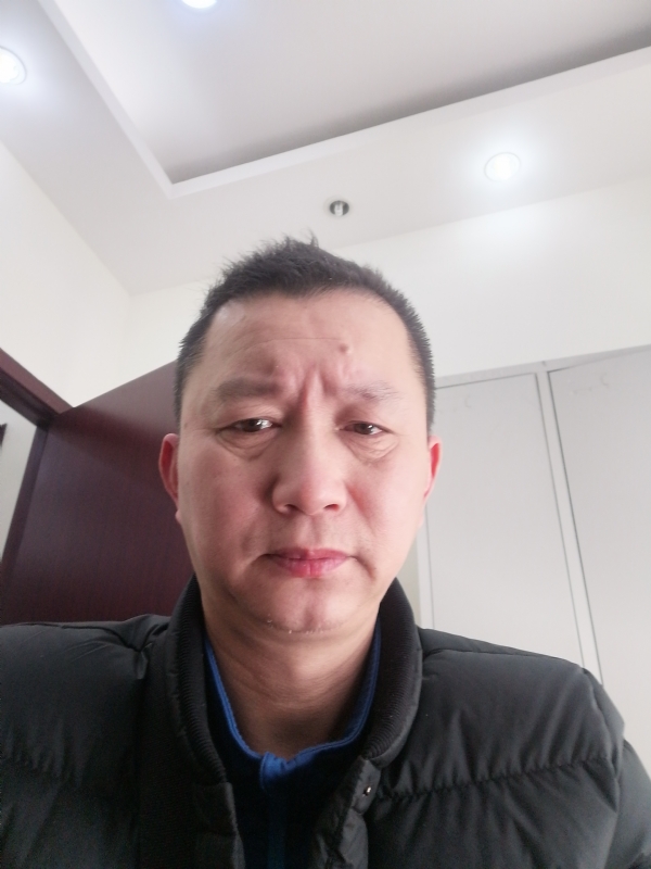 相视而笑的第一张照片--合肥相亲服务中心