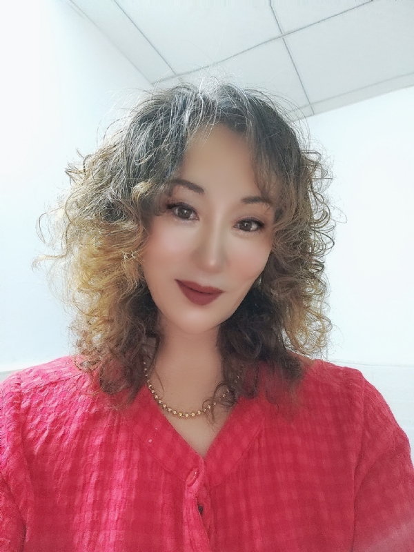 燕子的第一张照片--合肥相亲服务中心