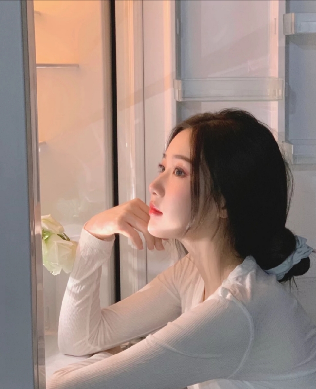 風吹過臉頰的第一张照片--合肥相亲服务中心