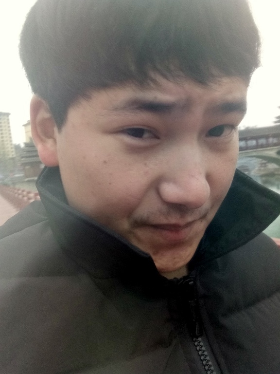 侗族青年作家超超的第二张照片--合肥相亲服务中心