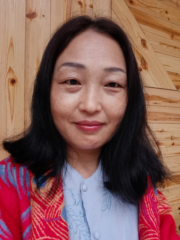 天山雪莲的第一张照片--合肥相亲服务中心