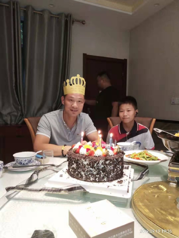 孤独的狼的第一张照片--合肥相亲服务中心