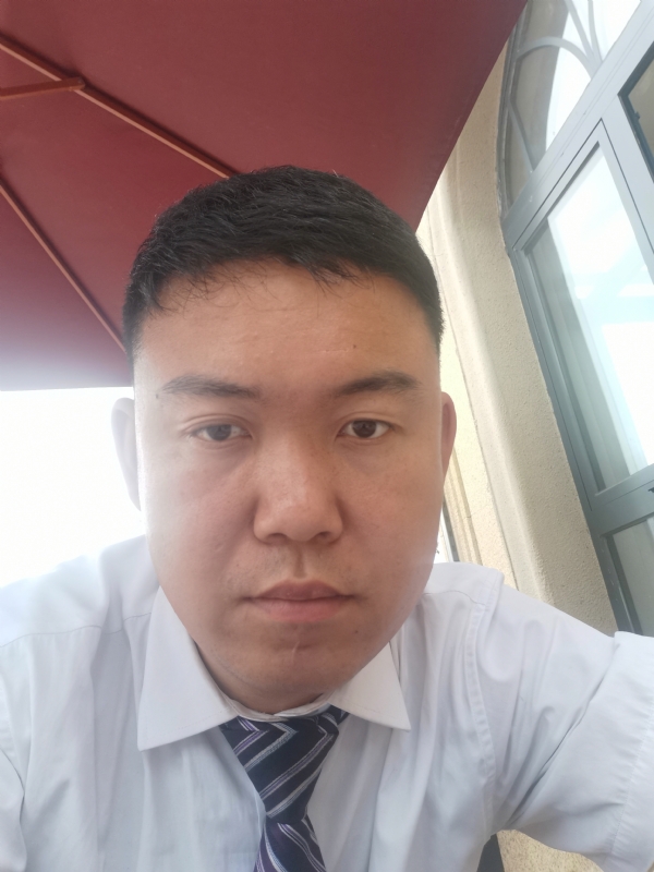 小龙哥的第一张照片--合肥相亲服务中心