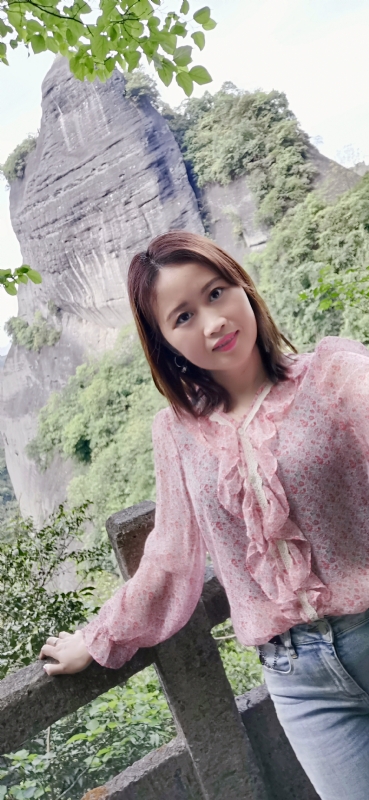 花开半夏的第二张照片--合肥相亲服务中心