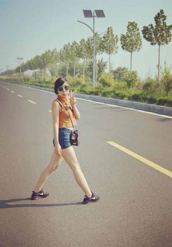 尤尤的第一张照片--合肥相亲服务中心