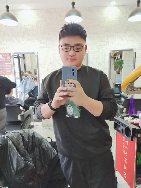 不吃香菜的第一张照片--合肥相亲服务中心