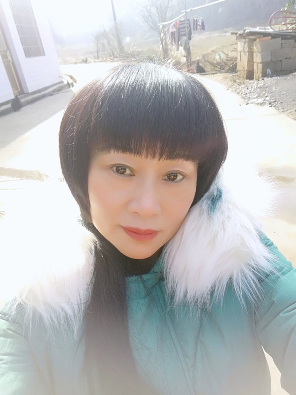 金鱼儿的第一张照片--合肥相亲服务中心