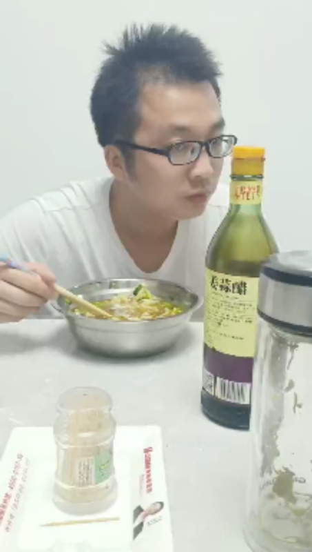 超超的第一张照片--合肥相亲服务中心