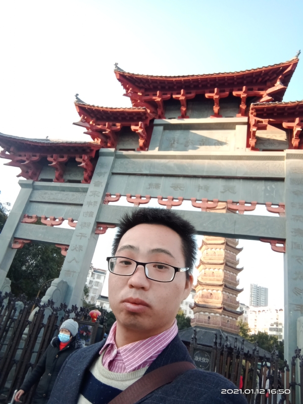 碧血丹心的第一张照片--合肥相亲服务中心