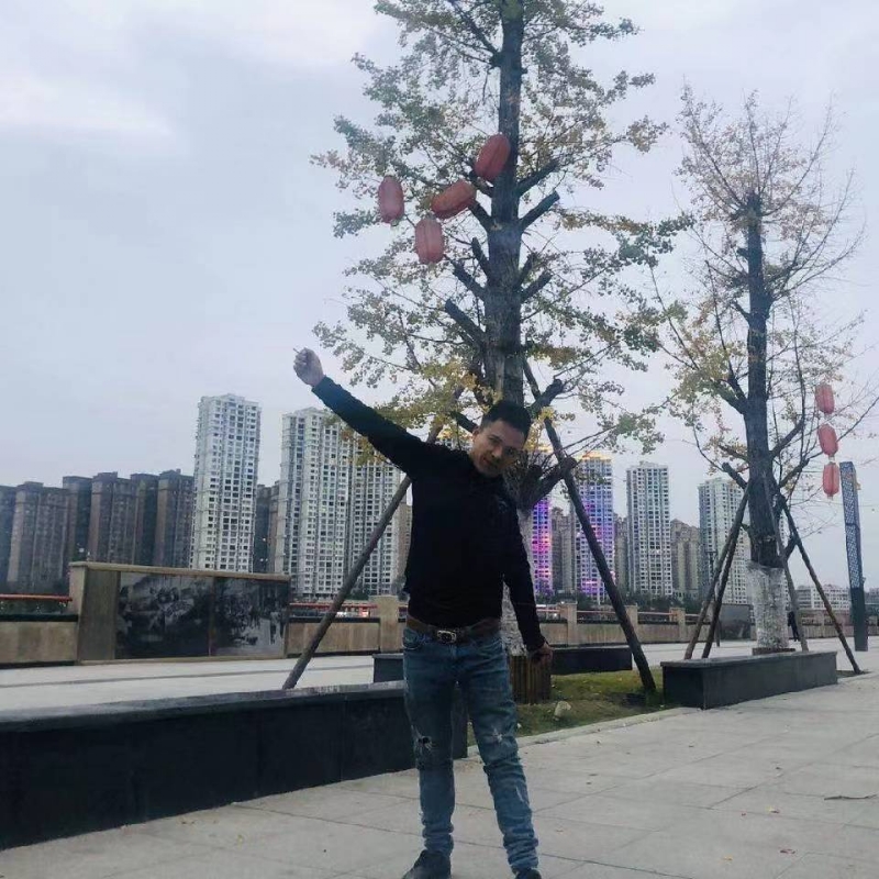 空空的房间的第一张照片--合肥相亲服务中心