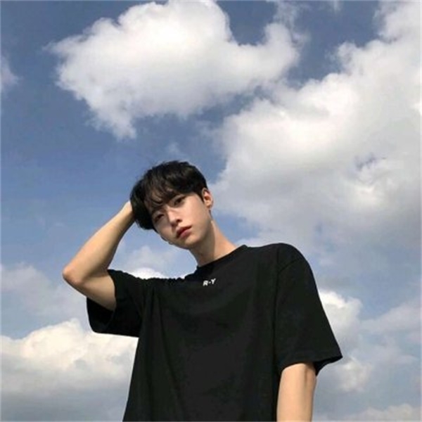 不忘初心的第一张照片--合肥相亲服务中心