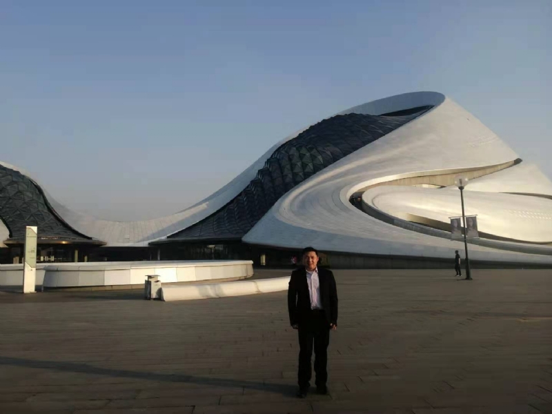 荣荣的第一张照片--合肥相亲服务中心