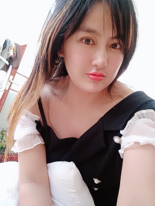 ff用心良苦的第一张照片--合肥相亲服务中心