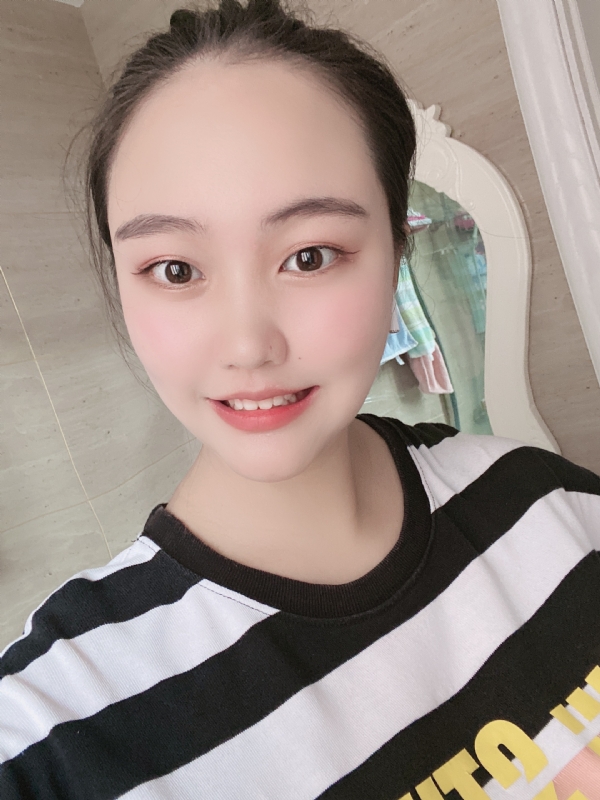 灵儿的第二张照片--合肥相亲服务中心