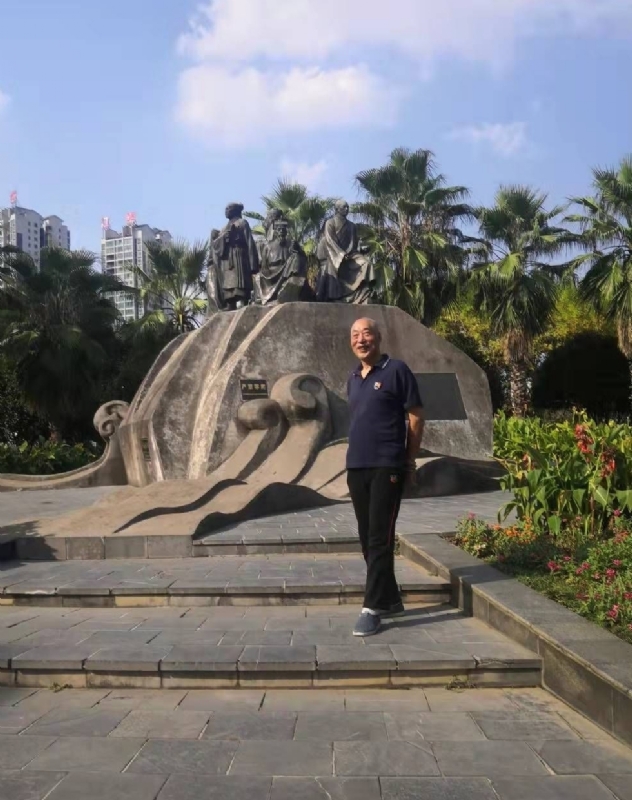 笨笨男的第一张照片--合肥相亲服务中心