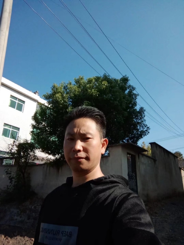 寻缘中的第二张照片--合肥相亲服务中心