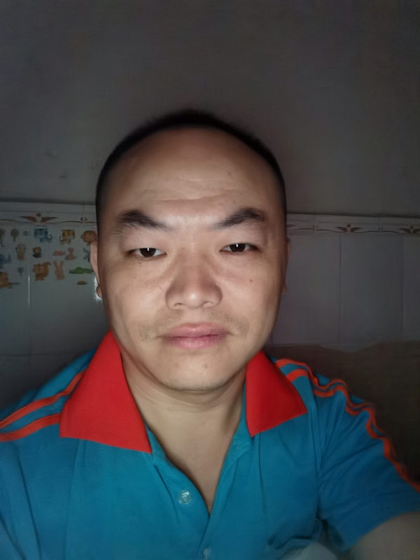 与子携老的第二张照片--合肥相亲服务中心