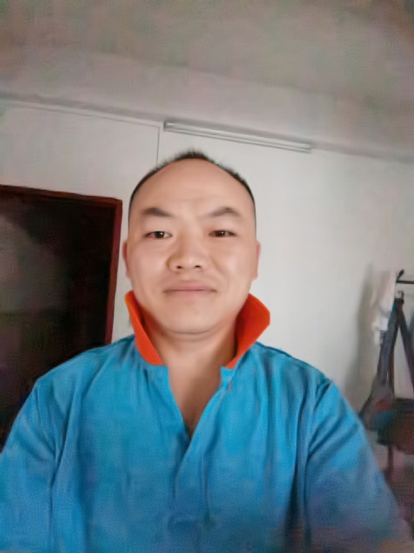 与子携老的第四张照片--合肥相亲服务中心