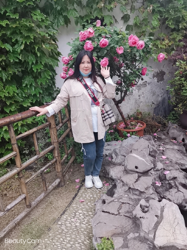 乖乖一女的第三张照片--合肥相亲服务中心