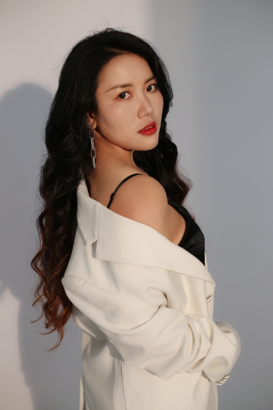 珍妮的第一张照片--合肥相亲服务中心