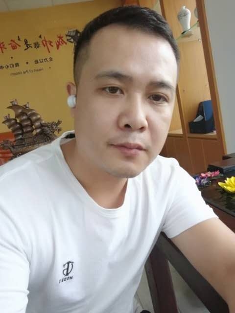 礼哥的第二张照片--合肥相亲服务中心