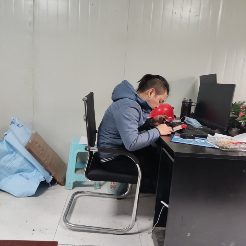 太空舱的第一张照片--合肥相亲服务中心