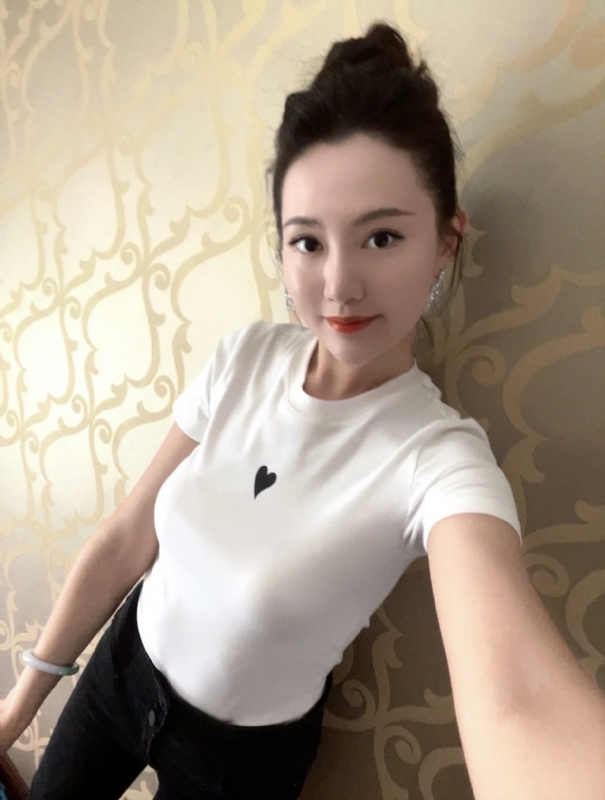 雨熙的第一张照片--合肥相亲服务中心