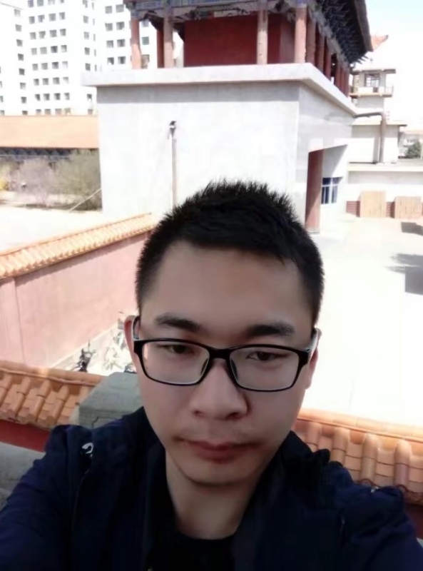 龙在天的第一张照片--合肥相亲服务中心