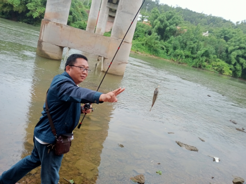 峰的第二张照片--合肥相亲服务中心